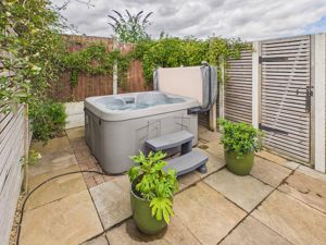 Hot Tub Garden- click for photo gallery